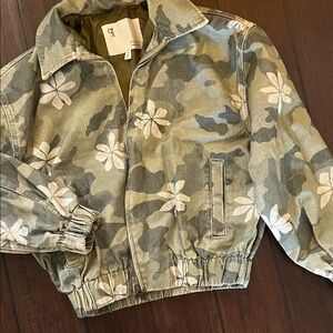 PIlcro Camouflage Jacket with Floral Pattern